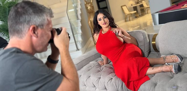 Behind The Scene - Simple Distraction